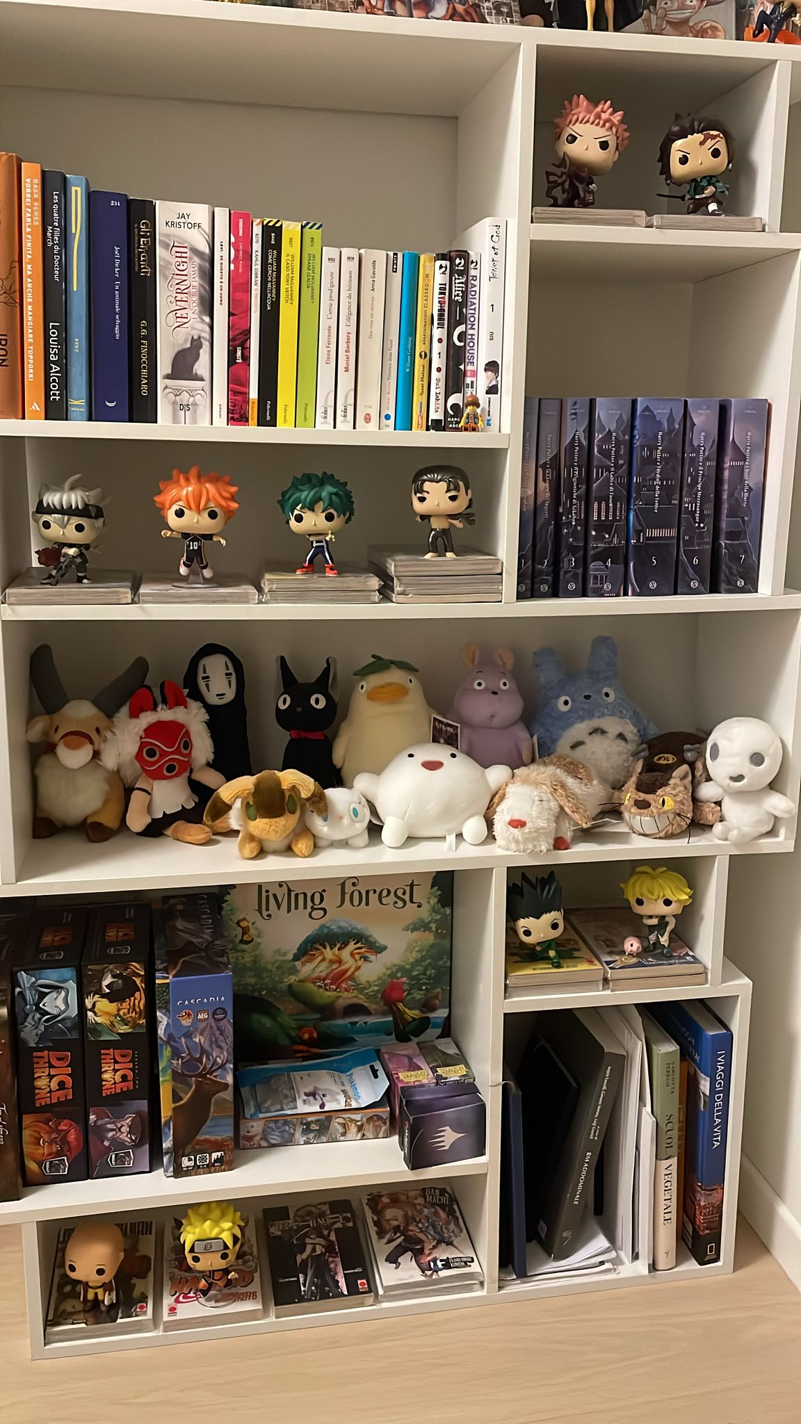 Photo de la collection de peluches Ghibli